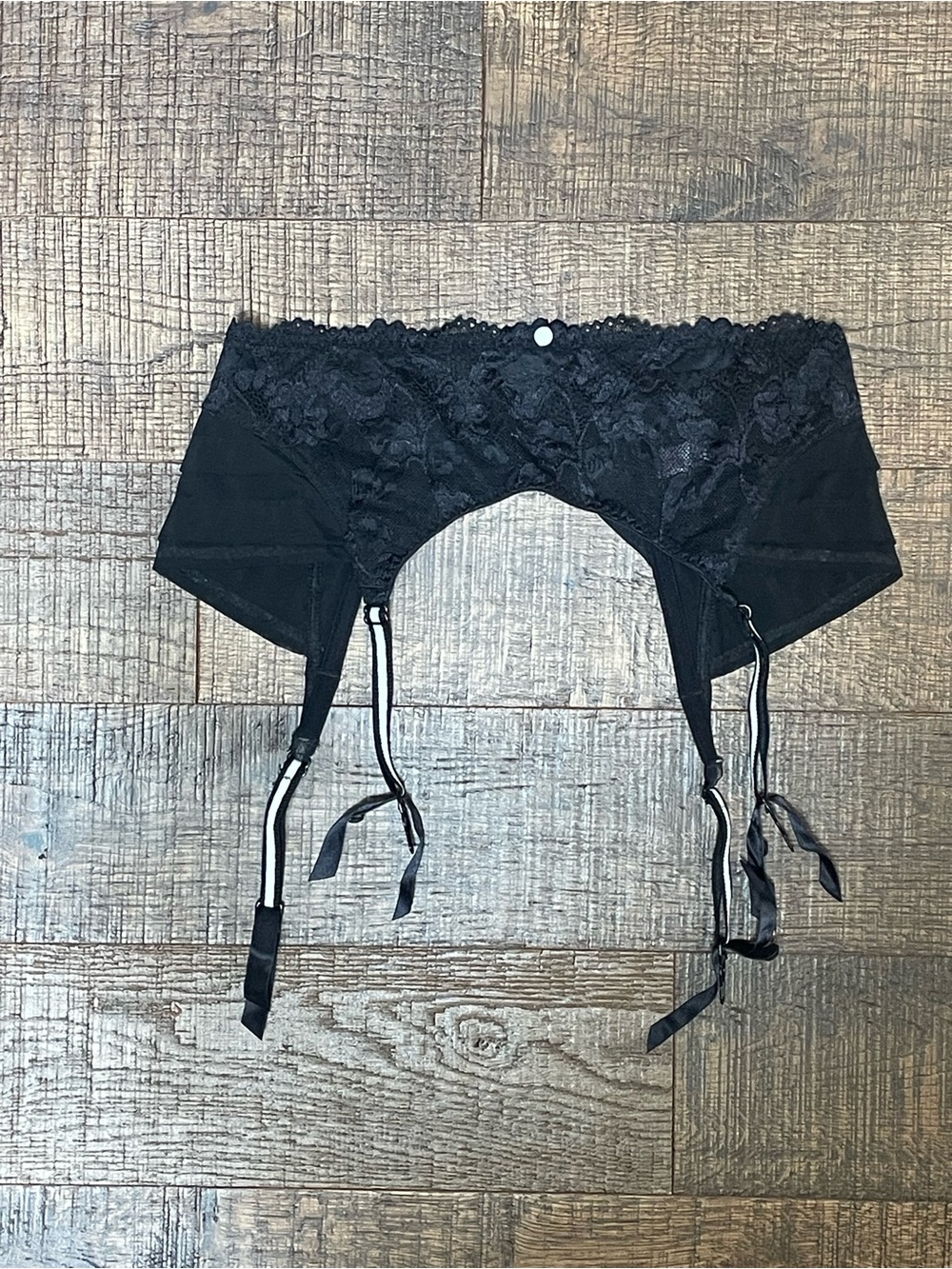 Jezebel Black Lace Garter Belt M/L